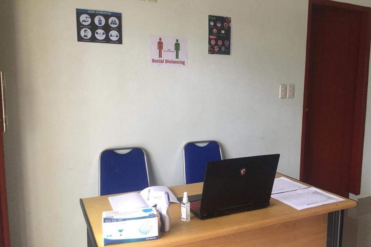 Hotel Anugrah Situngkir 3 Near Creative Hub Pangururan Samosir Redpartner Sinapuran ภายนอก รูปภาพ